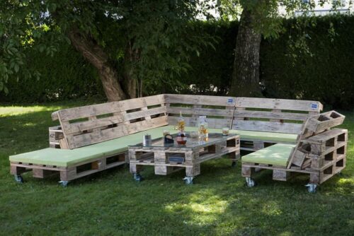Palettenlounge PALazzo im Vintage Look