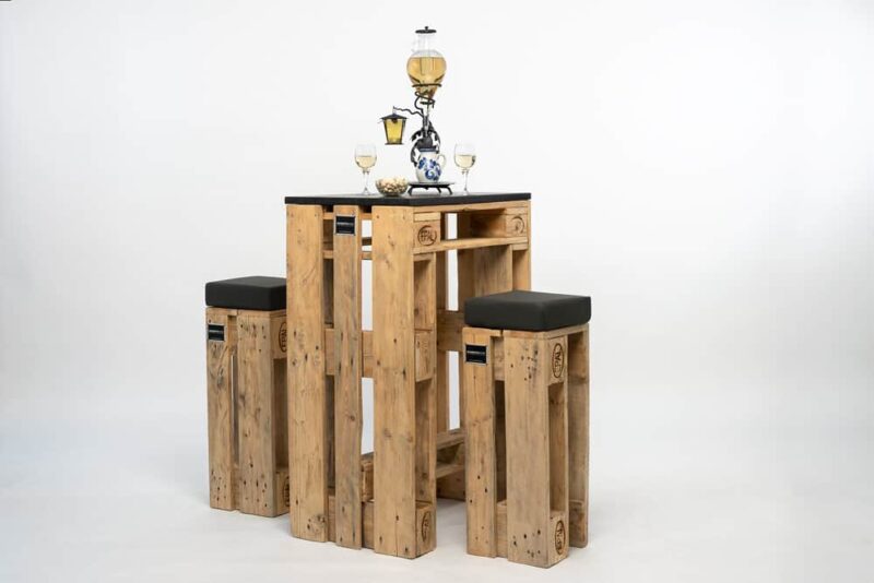 Palettenmöbel PALi Bar - Set aus Tisch und zwei Barhocker